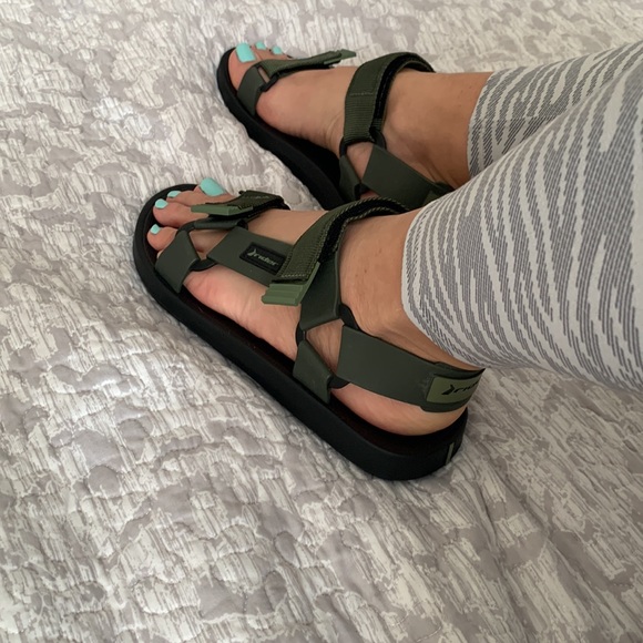 Rider  brand new strappy sandals - Picture 14 of 14